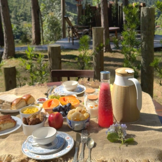 experiência café da manhã glamping Guardião da Montanha 